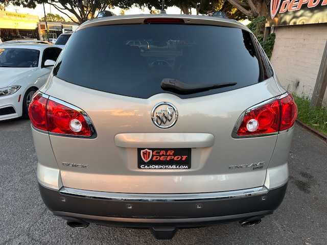 2011 Buick Enclave CXL-2