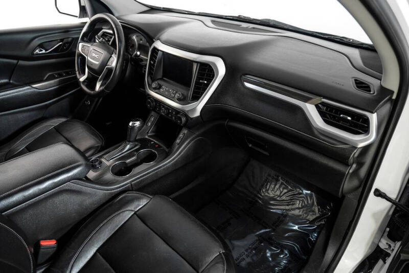 2017 GMC Acadia SLT-1