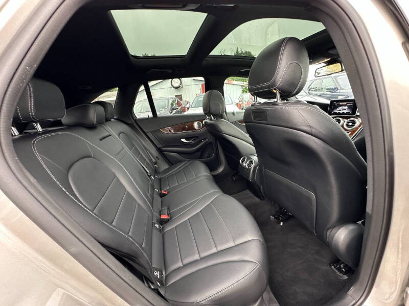 2019 Mercedes-Benz GLC GLC 300 4MATIC