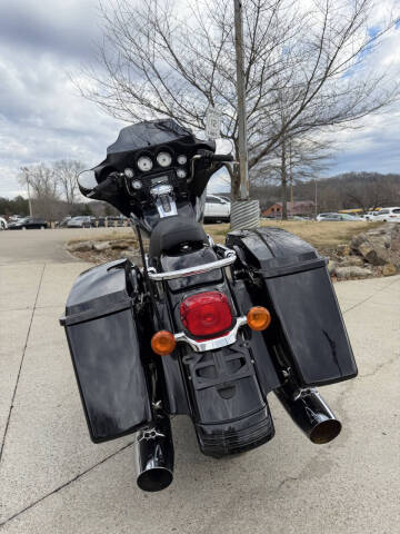 2006 Harley-Davidson FLHXI