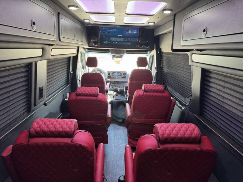 2024 Mercedes-Benz Sprinter 3500XD