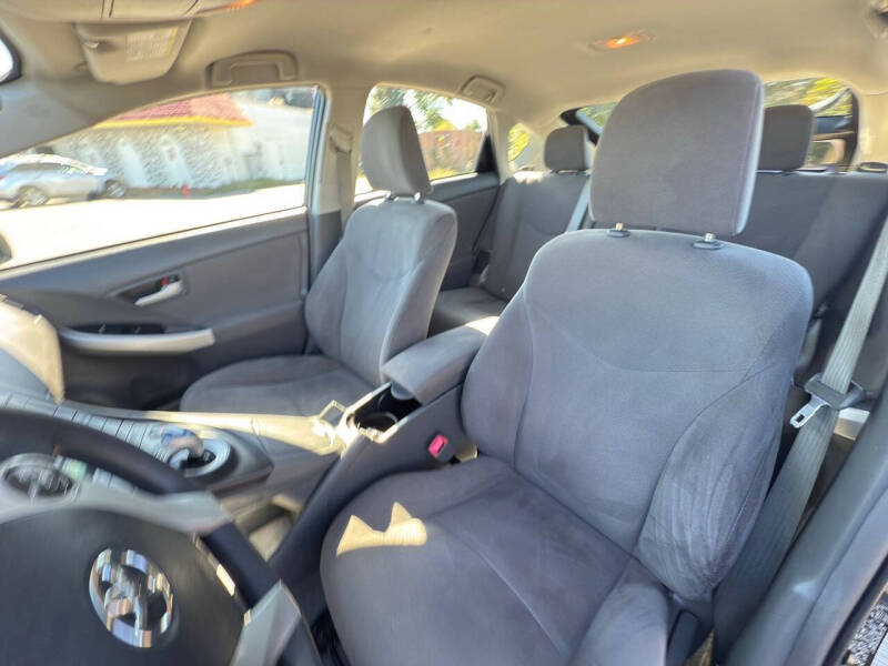 2011 Toyota Prius Five