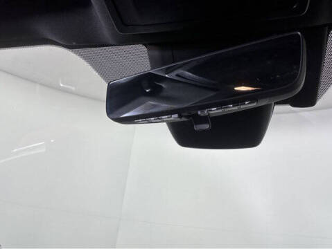 2022 Toyota Highlander Hybrid Platinum