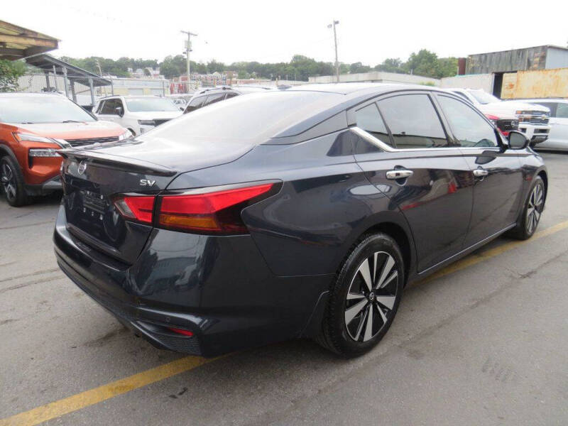 2020 Nissan Altima 2.5 SV