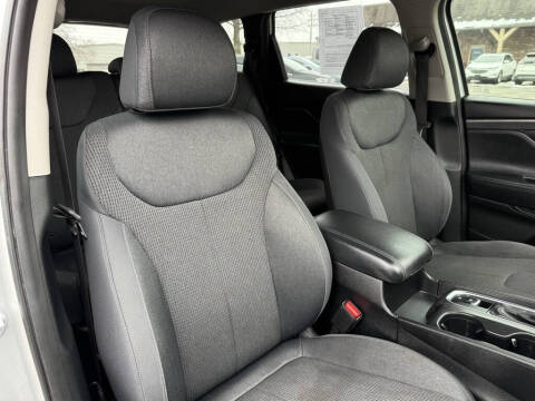 2019 Hyundai Santa Fe SE 2.4L