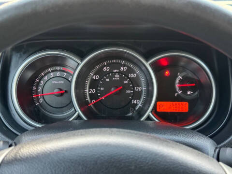 2011 Nissan Versa 1.8 S