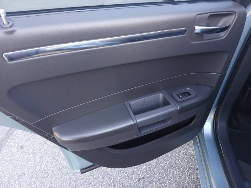 2009 Chrysler 300 Touring