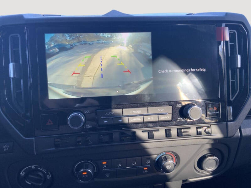 2026 Nissan Frontier SV