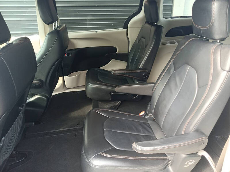2017 Chrysler Pacifica