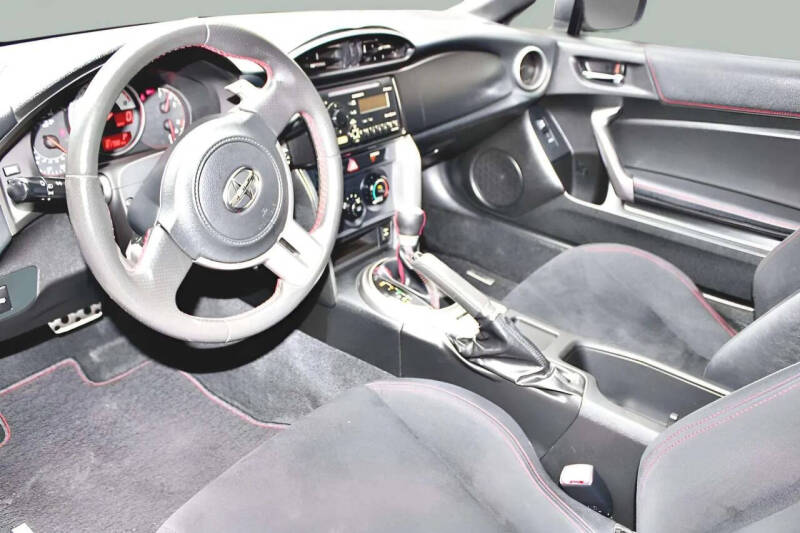 2013 Scion FR-S