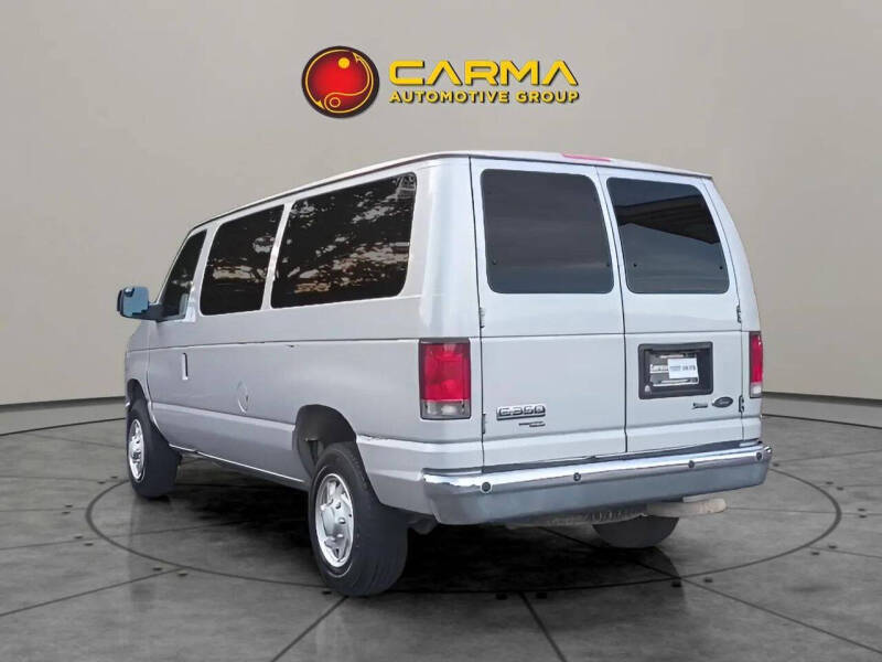 2014 Ford E-Series E-350 SD XLT