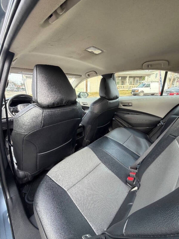 2022 Toyota Corolla Hybrid LE