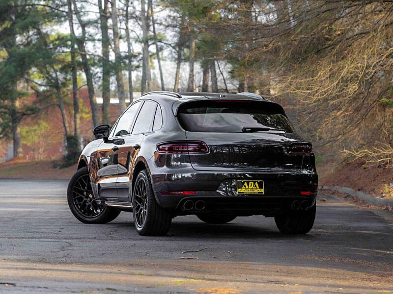 2017 Porsche Macan GTS