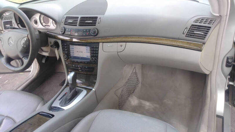 2005 Mercedes-Benz E-Class E 320