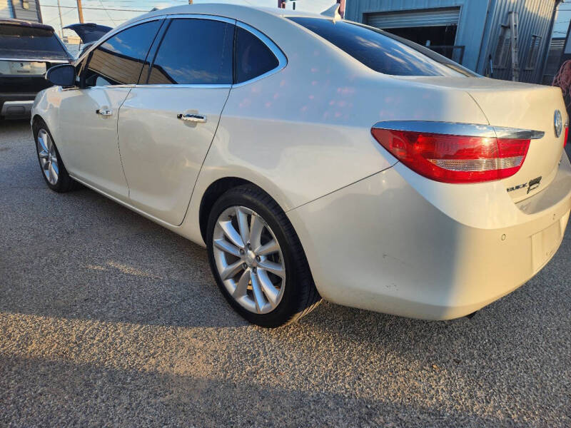 2013 Buick Verano Leather Group