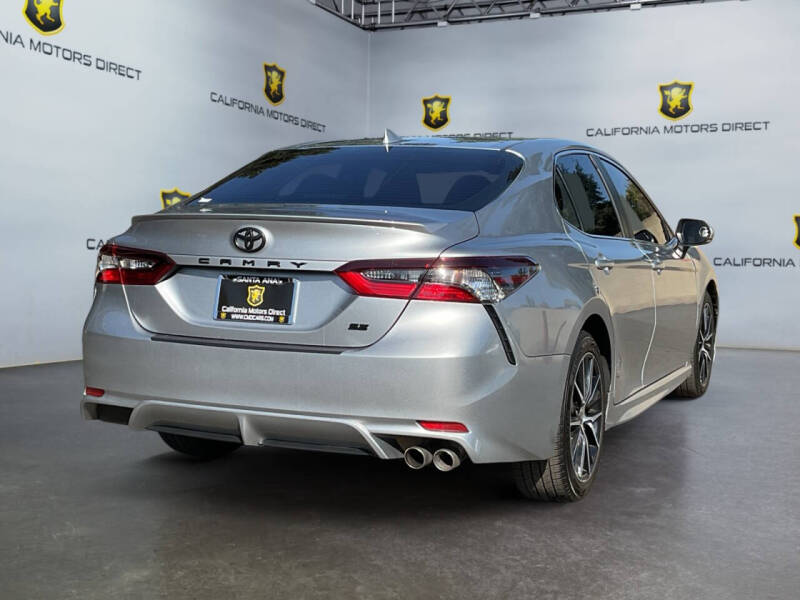 2022 Toyota Camry SE