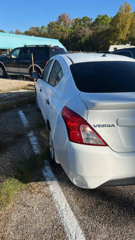 2016 Nissan Versa 1.6 S