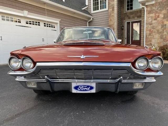 1965 Ford Thunderbird