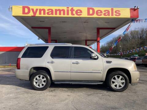 2007 Cadillac Escalade for sale at Dynamite Deals LLC in Arnold MO
