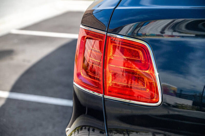 2019 Bentley Bentayga V8