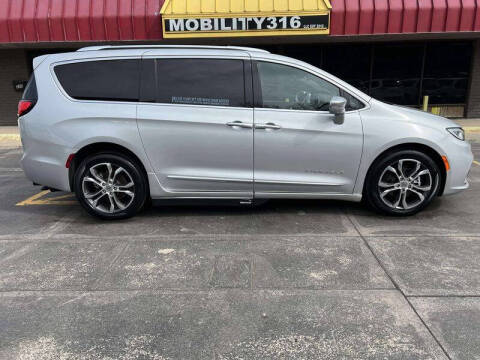 2024 Chrysler Pacifica Pinnacle