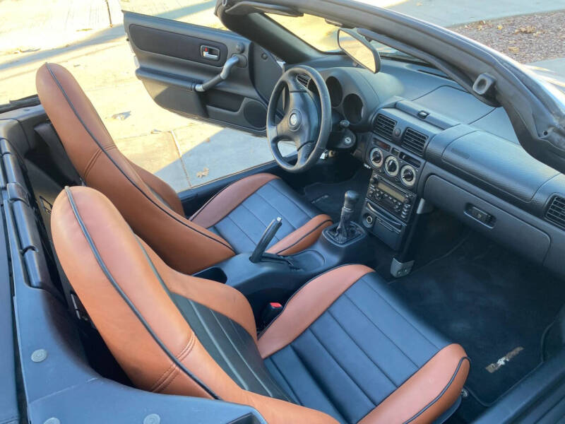 2001 Toyota MR2 Spyder