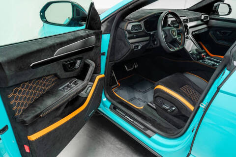 2024 Lamborghini Urus Performante