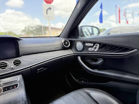2019 Mercedes-Benz E-Class E 300 4MATIC
