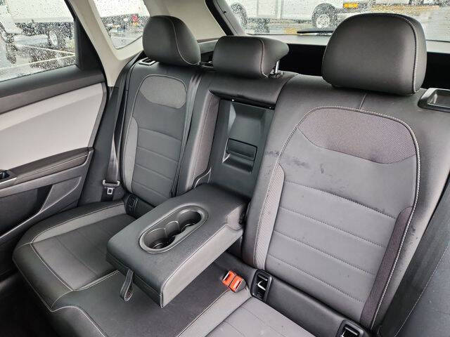 2024 Volkswagen Taos SE