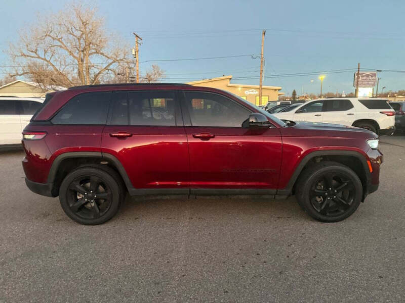 2023 Jeep Grand Cherokee Altitude