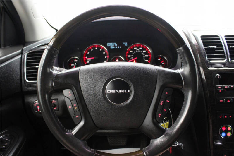 2011 GMC Acadia Denali