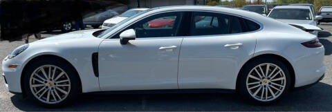 2017 Porsche Panamera 4S