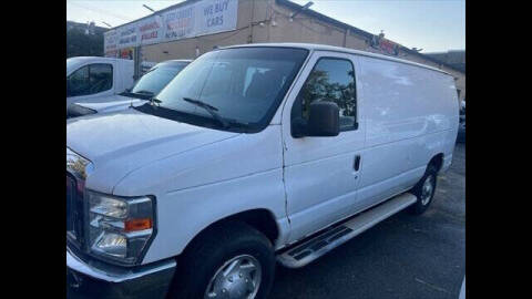 2013 Ford E-Series E-250