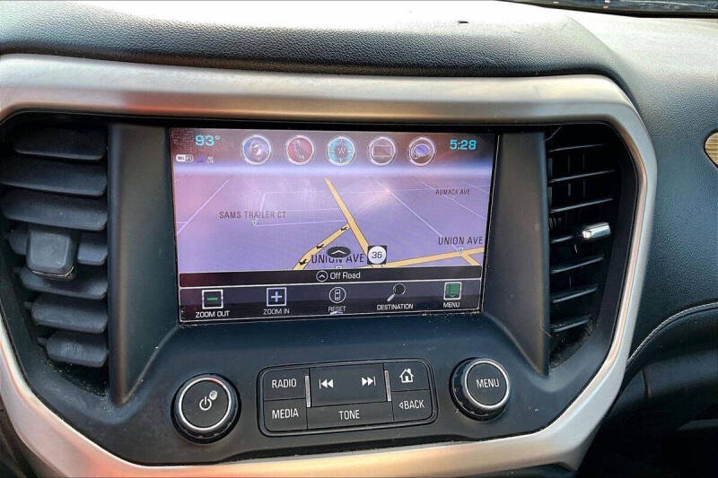 2017 GMC Acadia Denali