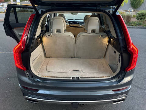 2016 Volvo XC90 T6 Inscription