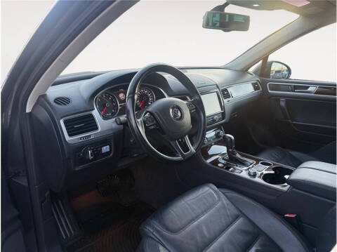 2015 Volkswagen Touareg TDI Lux