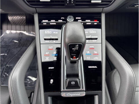 2021 Porsche Cayenne