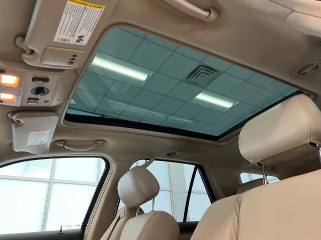2008 Cadillac SRX V8