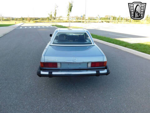 1985 Mercedes-Benz 380-Class 380 SL