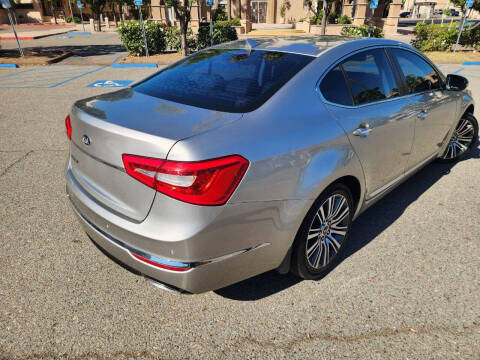 2014 Kia Cadenza Premium