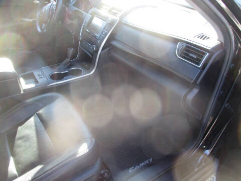 2016 Toyota Camry XLE