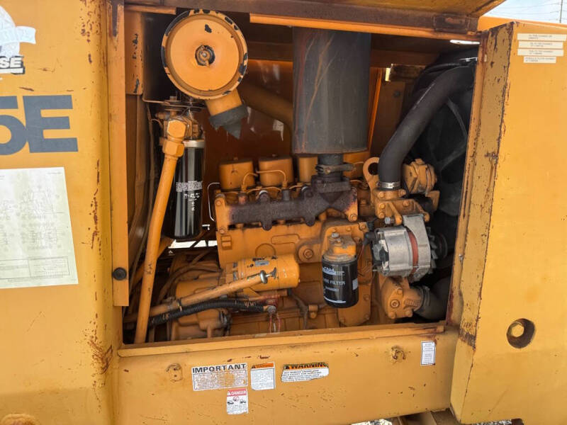 1995 Case IH  585E FORKLIFT