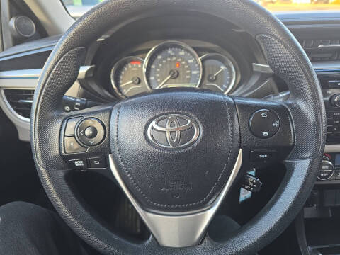 2015 Toyota Corolla LE