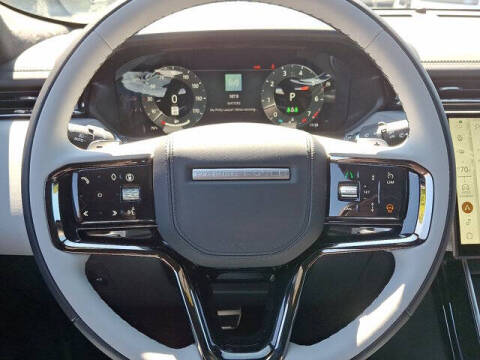 2026 Land Rover Range Rover Velar P400 Autobiography