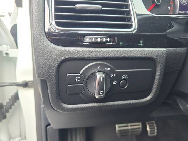 2017 Volkswagen Touareg V6 Wolfsburg