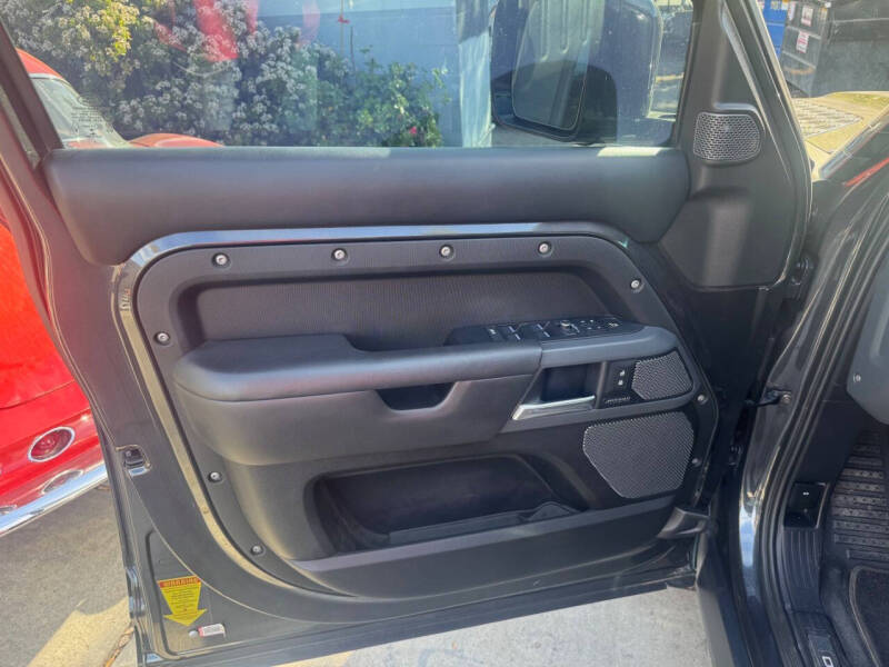 2022 Land Rover Defender 110 X