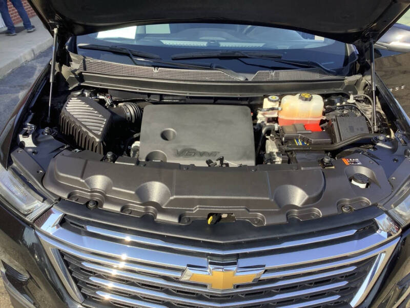 2023 Chevrolet Traverse LT Cloth