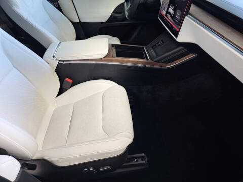 2022 Tesla Model X