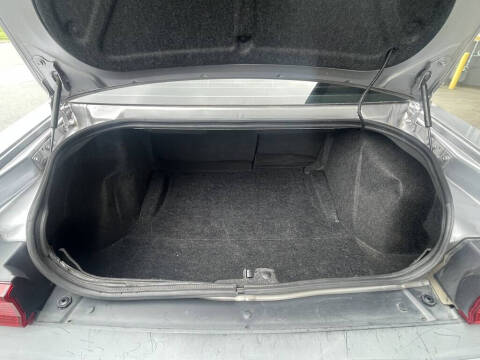 2013 Dodge Challenger SXT