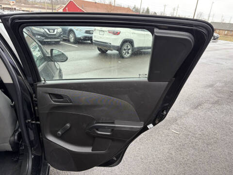 2020 Chevrolet Sonic LT